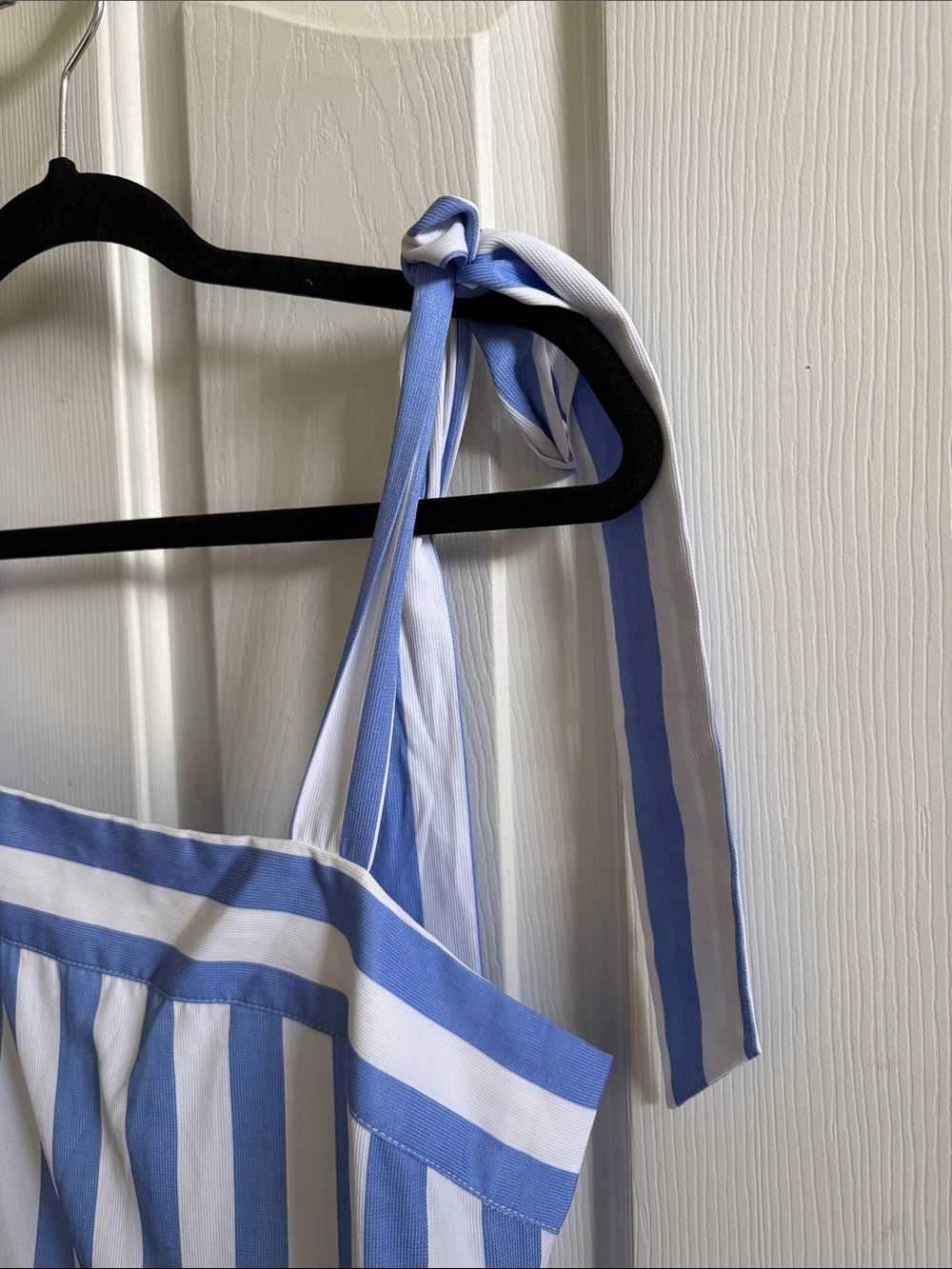 🌸 Aura: Blue and White Striped Tie-Shoulder Maxi Dress - Picture 2 of 6